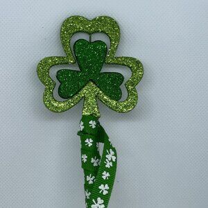 Green St. Patrick's Day Pin-Wheel Shamrock Writing Pen (StP11)